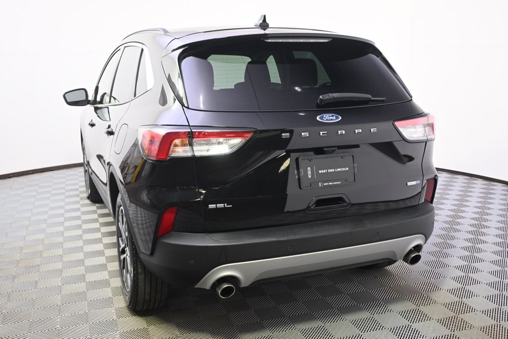 Used 2020 Black Ford SEL image 3