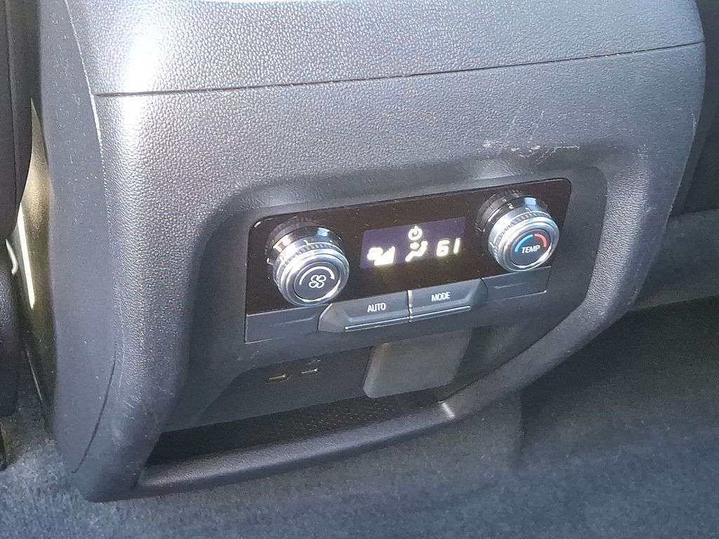 Thumbnail: 2024 GMC Acadia - 12