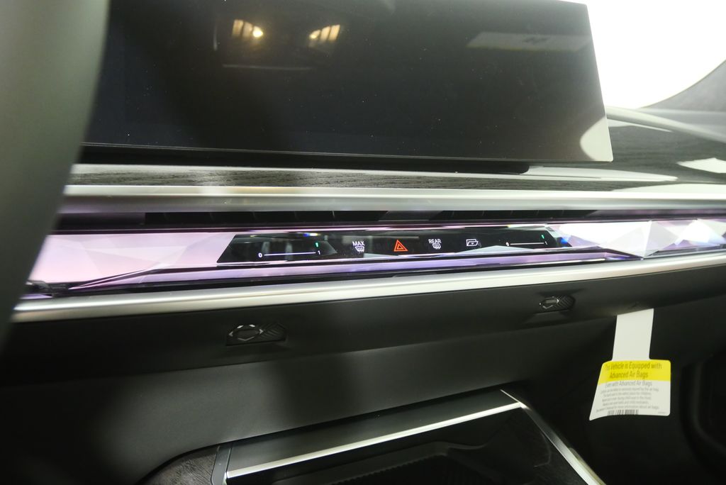 Thumbnail: 2026 BMW 7 Series - 23