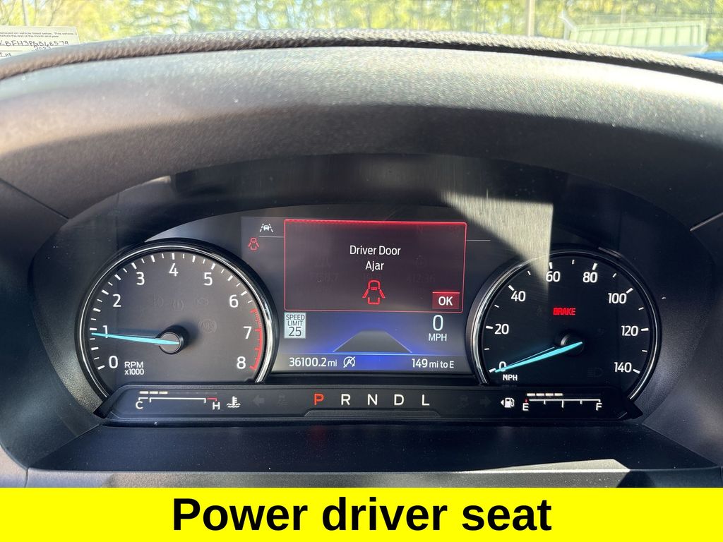 2023 Ford Explorer Limited photo