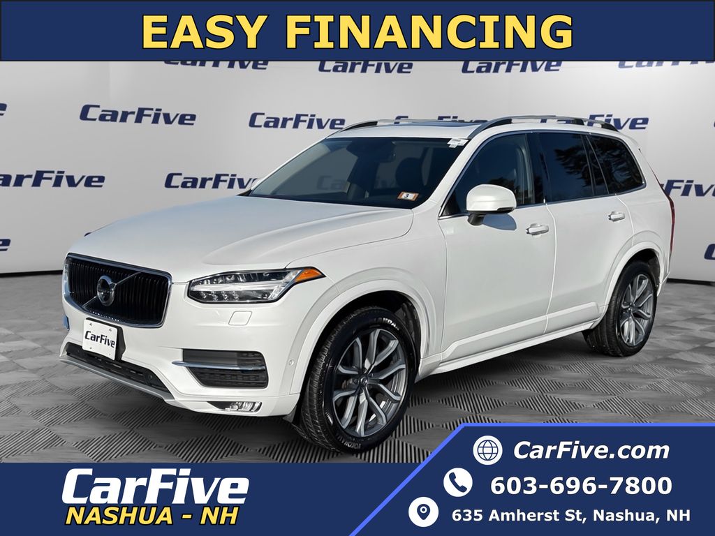 2017 Volvo XC90 T6 Momentum AWD