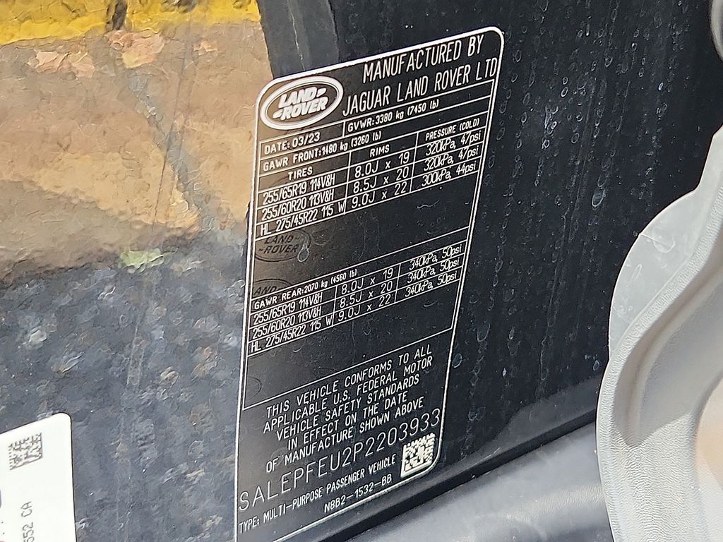 2023 Land Rover Defender 130 29