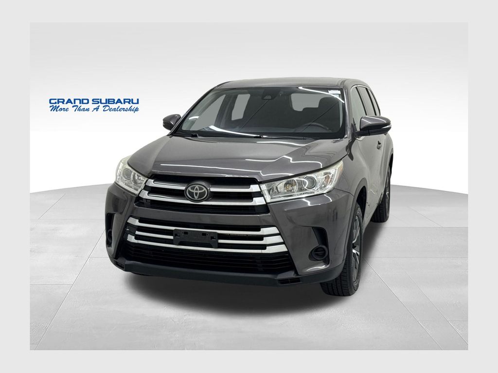 Predawn Gray Mica 2017 Toyota Highlander SUV / Crossover Front-Wheel Drive 6-Speed Automatic