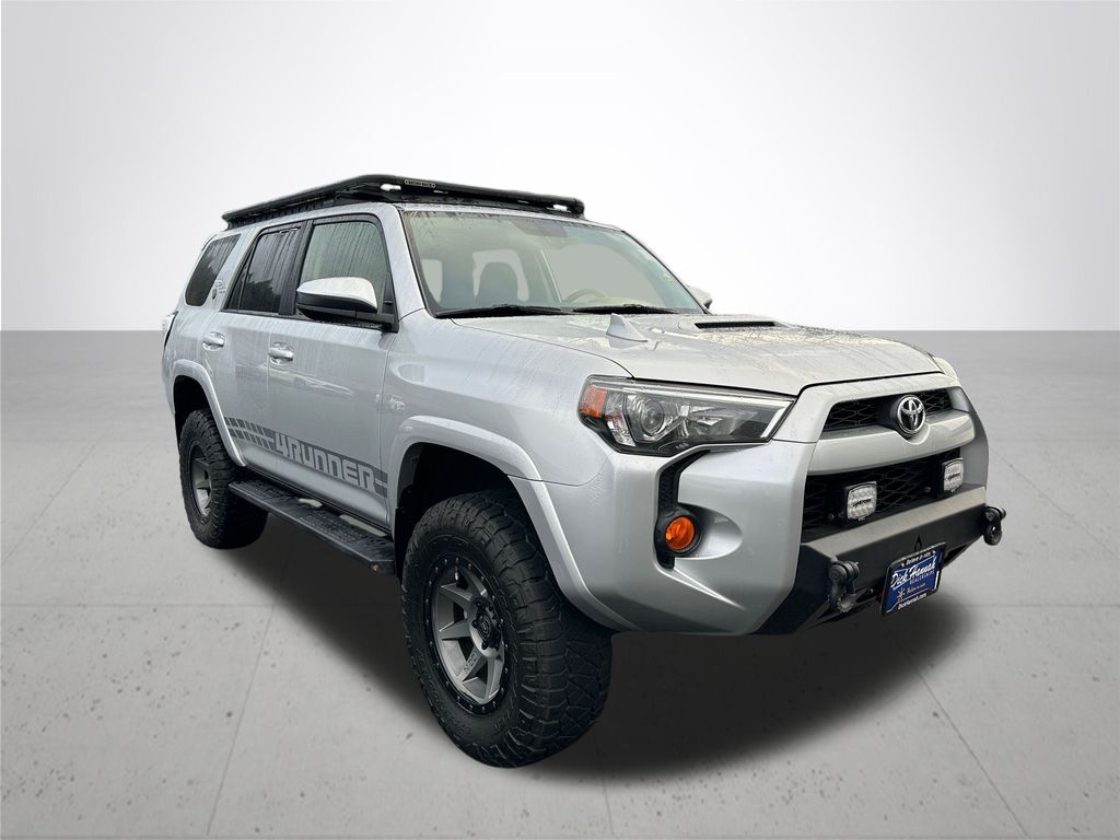2019 Toyota 4Runner TRD Off-Road