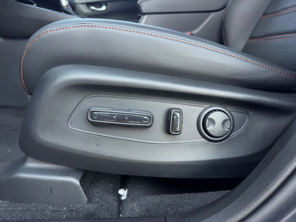 2026 Honda CR-V Hybrid Sport-L - 9