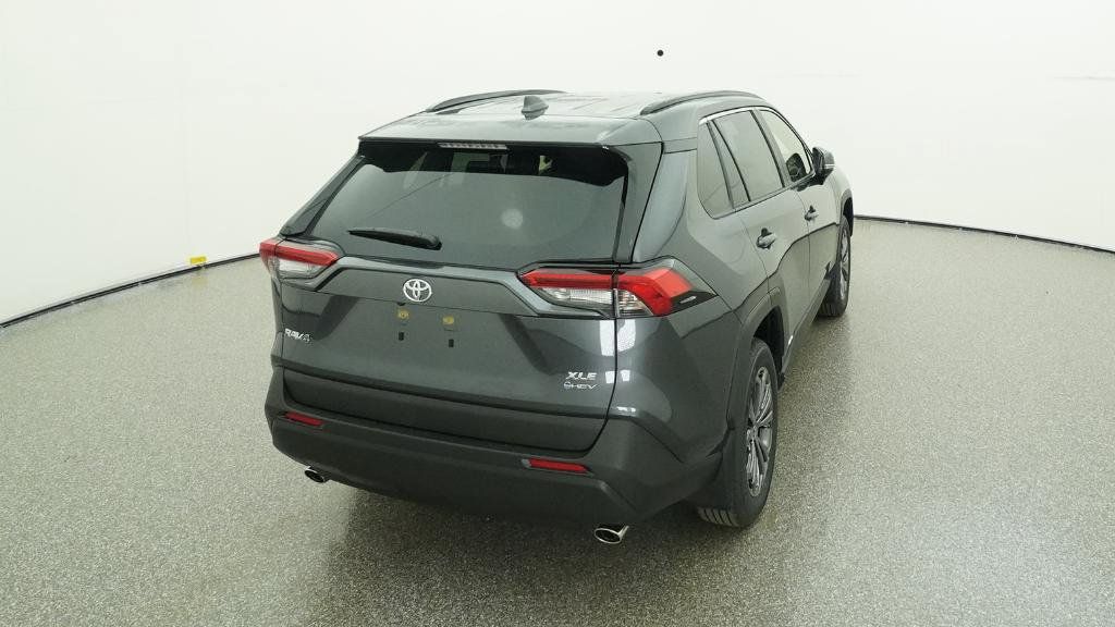 Thumbnail: 2025 Toyota RAV4 - 24