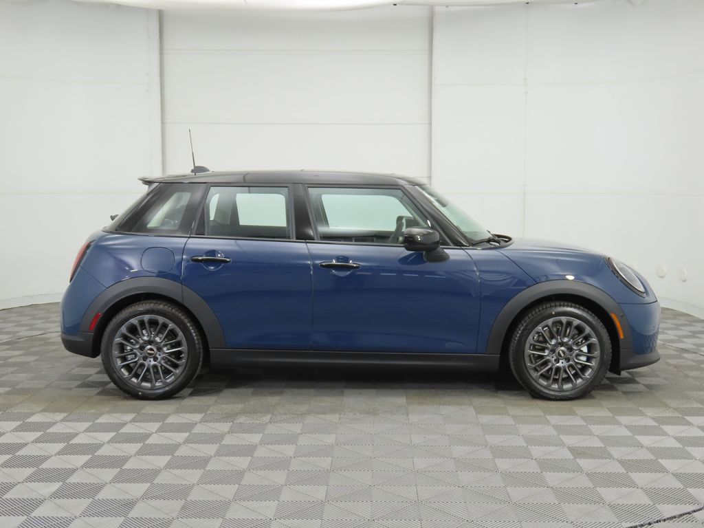 Thumbnail: 2025 MINI Cooper Hardtop - 4