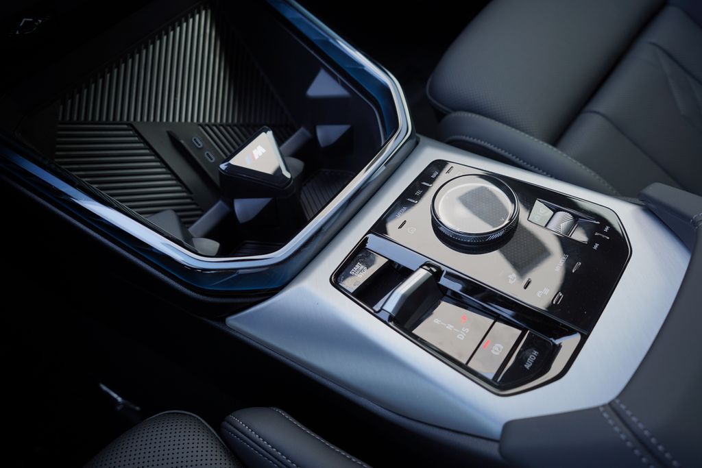 2025 BMW X3 3.0i 18