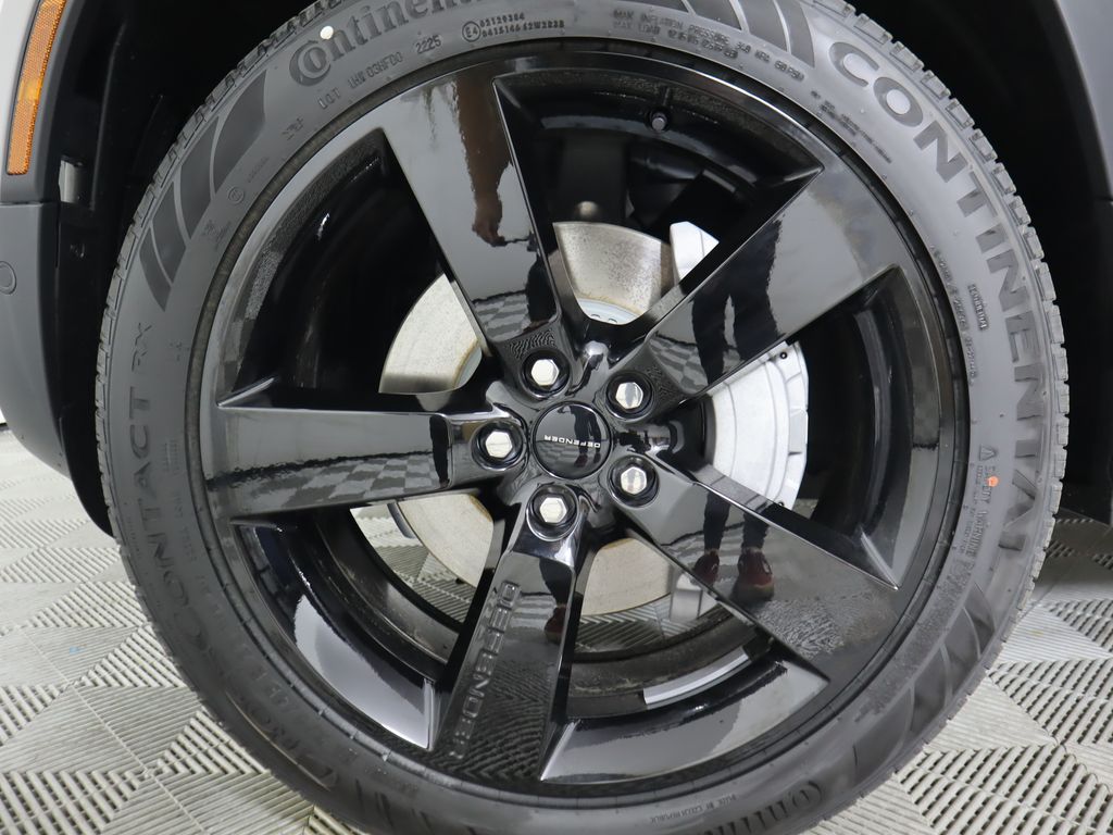 Thumbnail: 2026 Land Rover Defender - 30