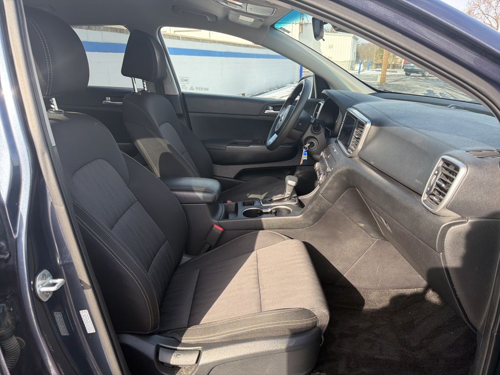 Thumbnail: 2020 Kia Sportage - 24