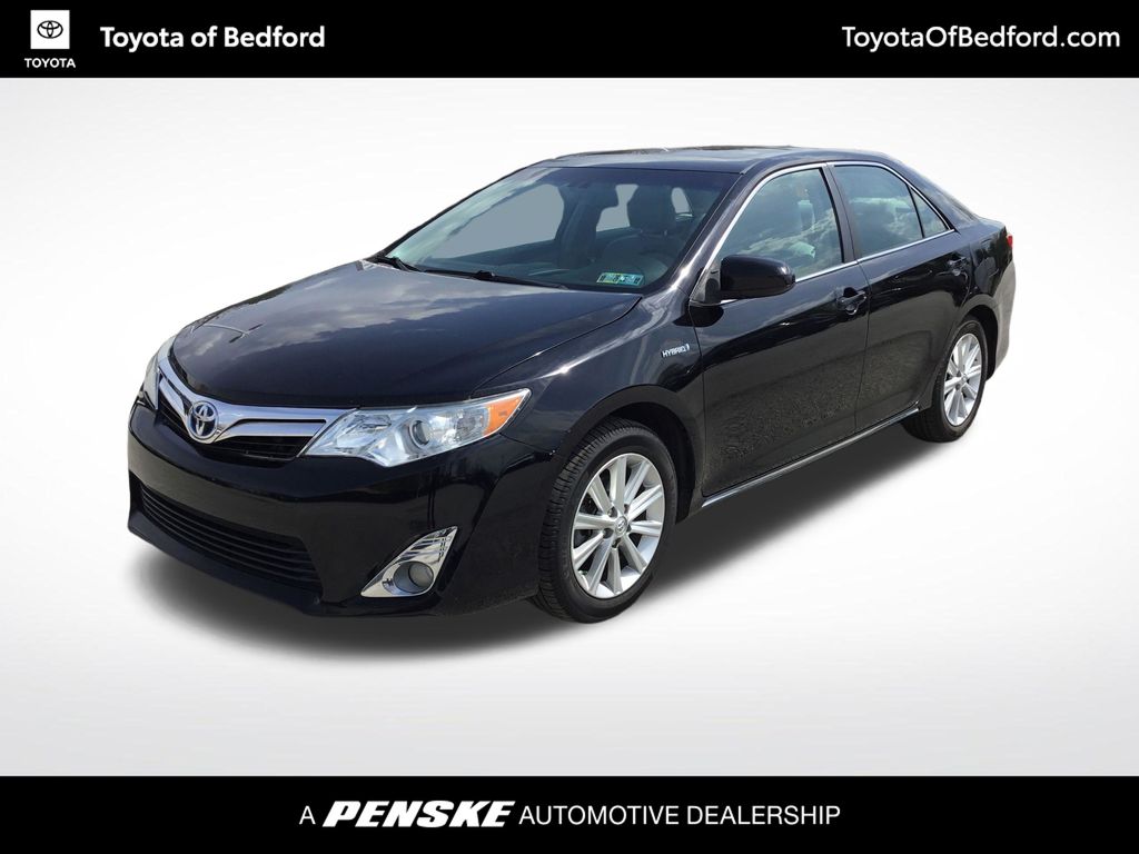 Attitude Black 2014 Toyota Camry Hybrid XLE FWD Sedan Front-Wheel Drive Continuously Variable Transmission