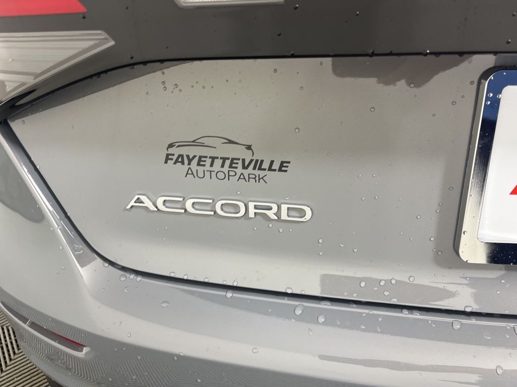 Thumbnail: 2025 Honda Accord - 18