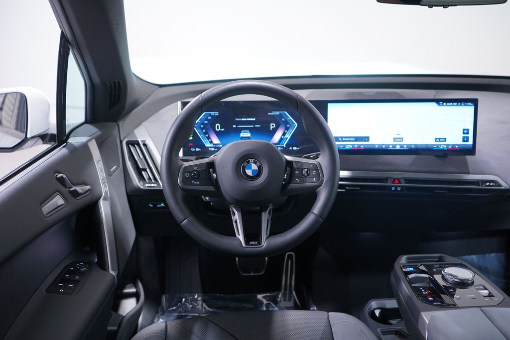 Thumbnail: 2026 BMW iX - 11