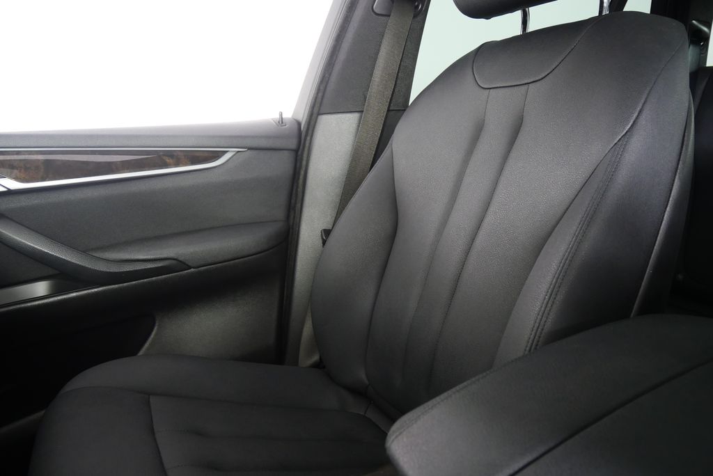 Thumbnail: 2017 BMW X5 - 26