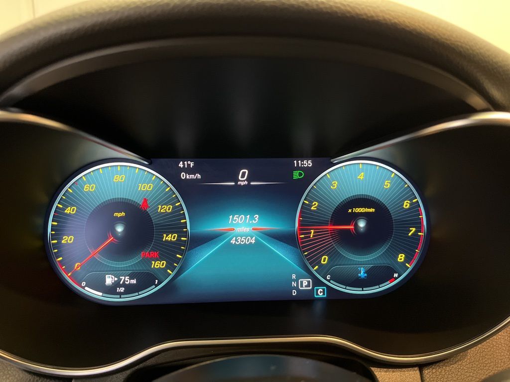 Thumbnail: 2022 Mercedes-Benz GLC - 17