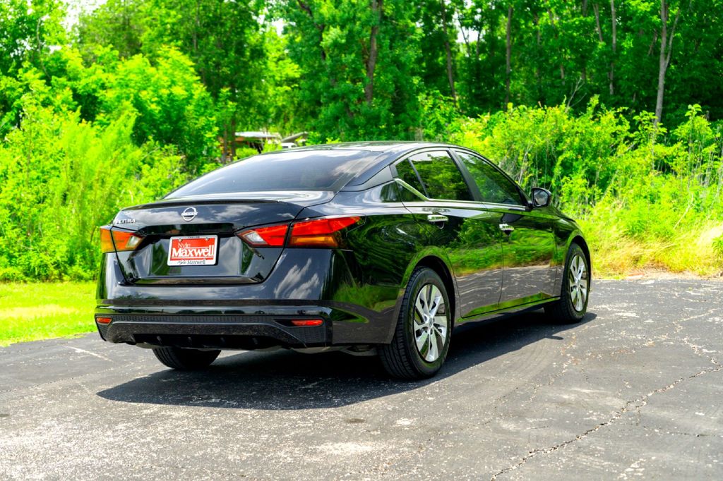 Used Car 2024 Nissan Altima  2.5 S For Sale Under $20,000 In Taylor, Texas