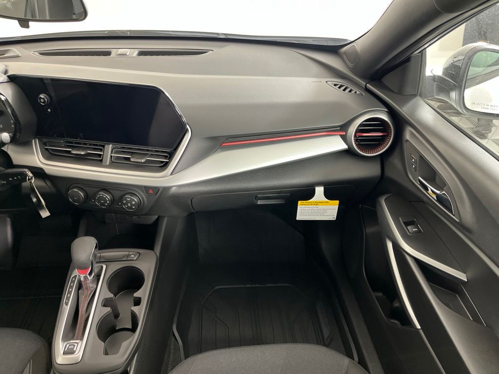 Thumbnail: 2026 Chevrolet Trax - 13