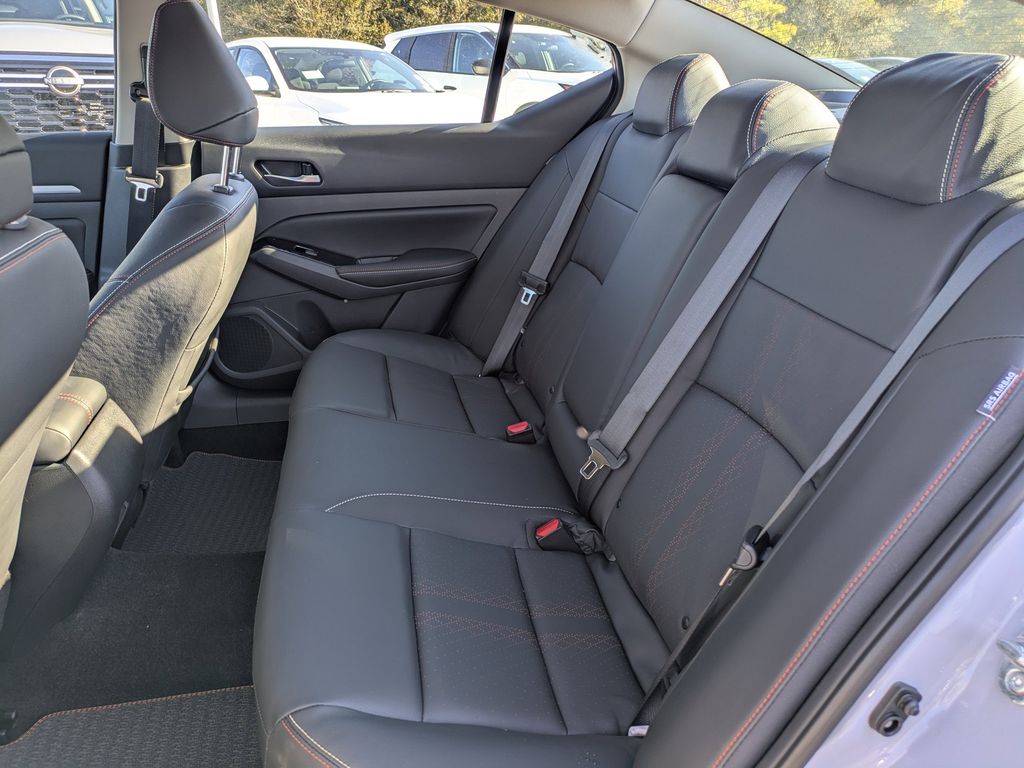 New 2025 Nissan Altima Sedan