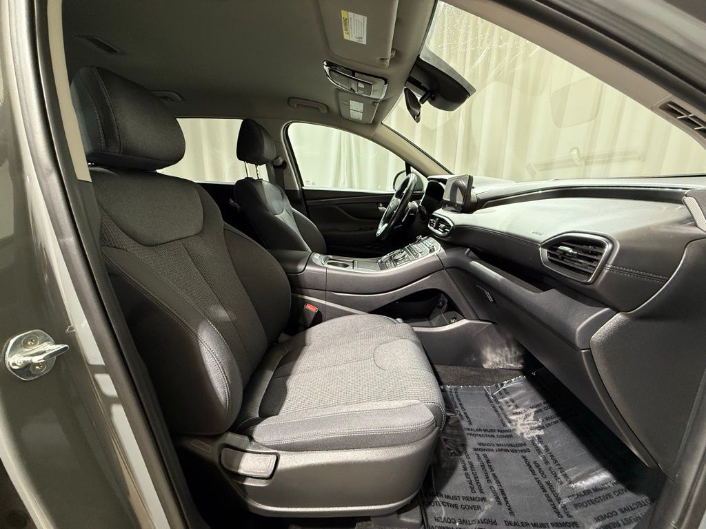 Thumbnail: 2023 Hyundai Santa Fe - 21