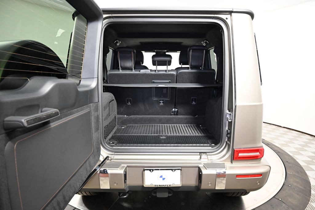 Thumbnail: 2023 Mercedes-Benz G-Class - 10