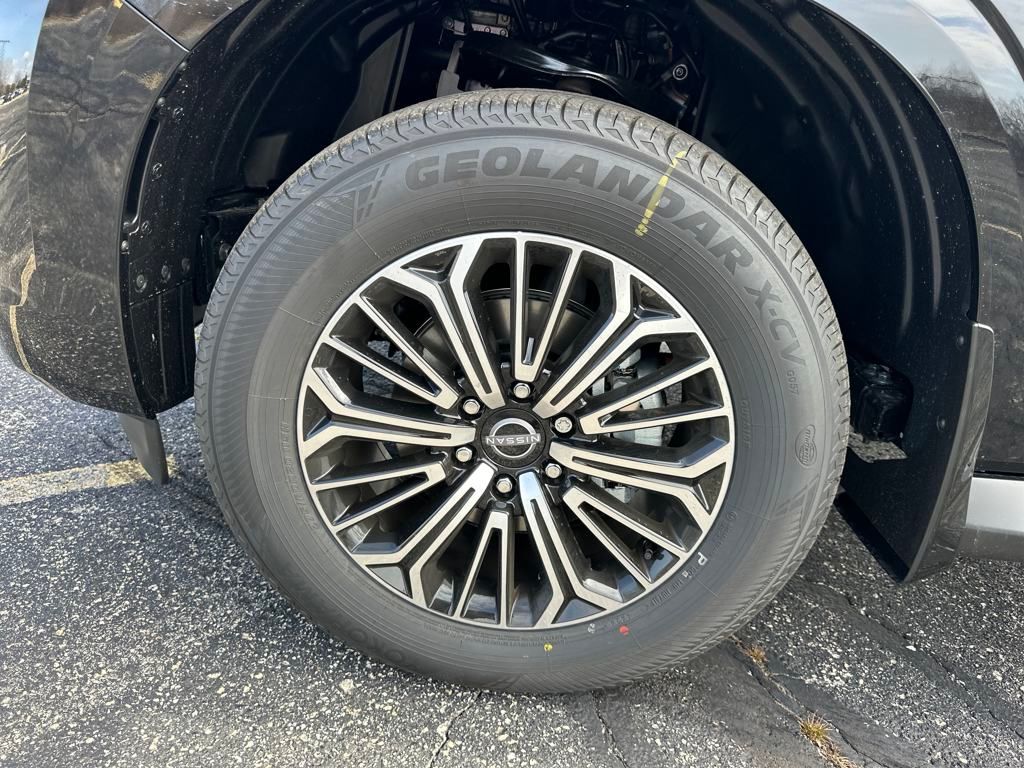 2025 Nissan Armada Platinum photo