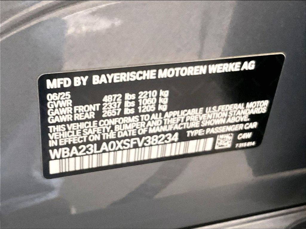 2025 BMW 3 Series — photo 35