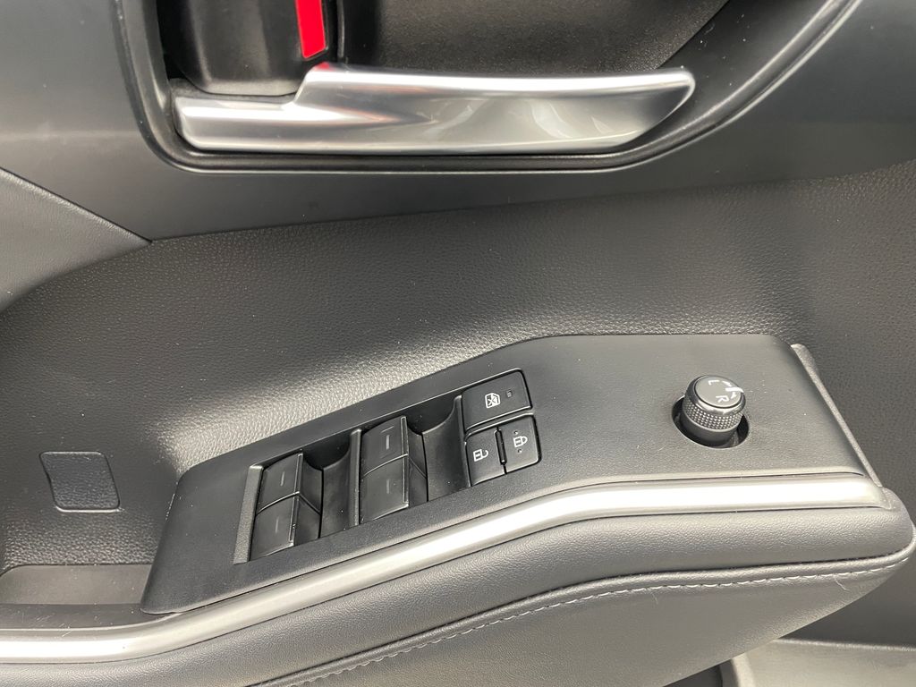 2022 Toyota Highlander XLE 10