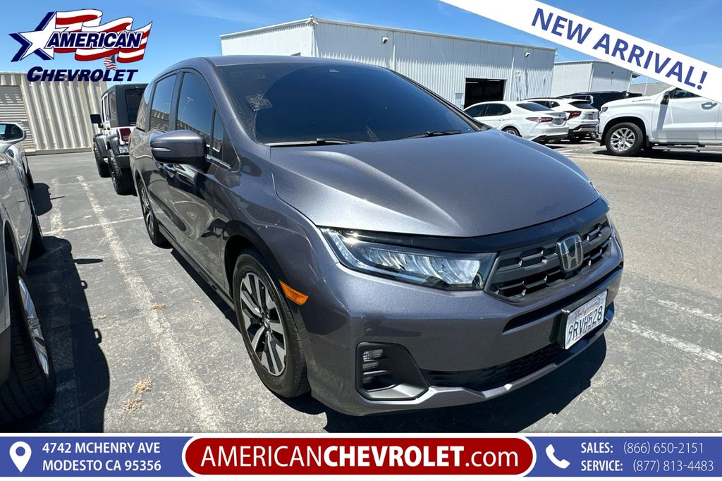 Platinum White Pearl 2025 Honda Odyssey EX-L FWD Minivan Front-Wheel Drive Automatic
