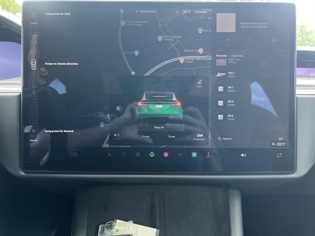 Used 2023  Tesla Standard Range image 4