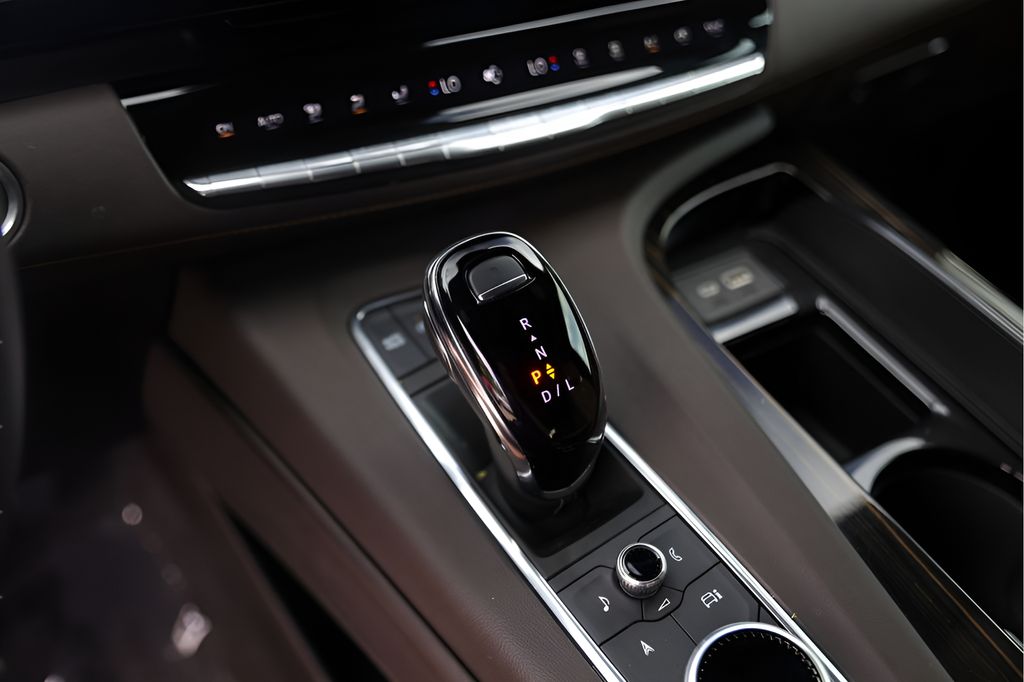 Used Car 2024 Cadillac Escalade  Sport For Sale Under $90,000 In Austin, Texas