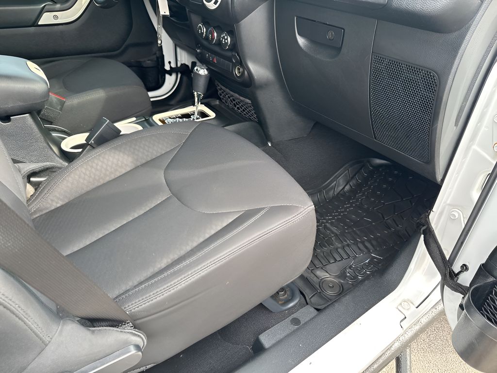 Used Car 2018 Jeep Wrangler Jk  Unlimited Sport For Sale Under $20,000 In Austin, Texas