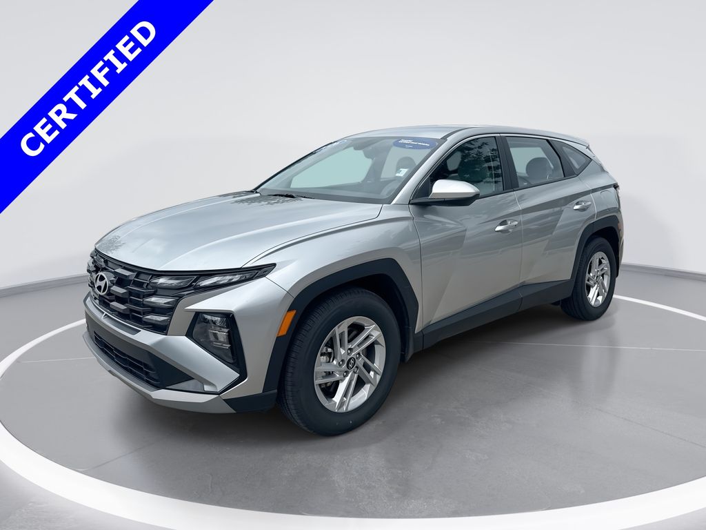 Shimmering Silver 2026 Hyundai Tucson SE FWD SUV / Crossover Front-Wheel Drive 8-Speed Automatic
