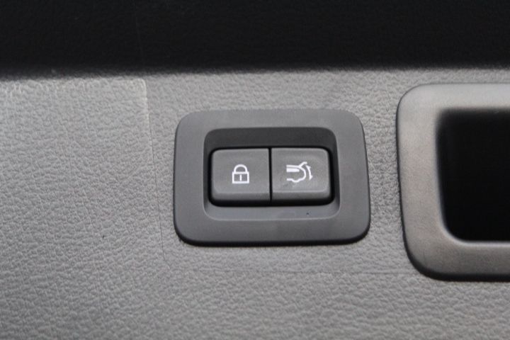 Used Car 2025 Mazda Cx-50  2.5 S Preferred Package For Sale Under $30,000 In Georgetown, Texas