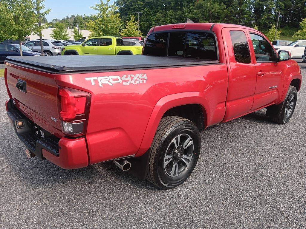 Used 2018 Toyota Tacoma Truck