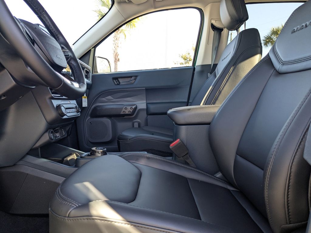 2025 Ford Maverick Lariat