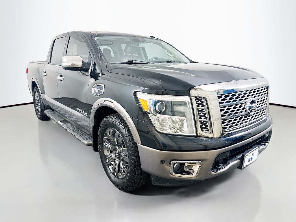 Thumbnail: 2017 Nissan Titan - 3