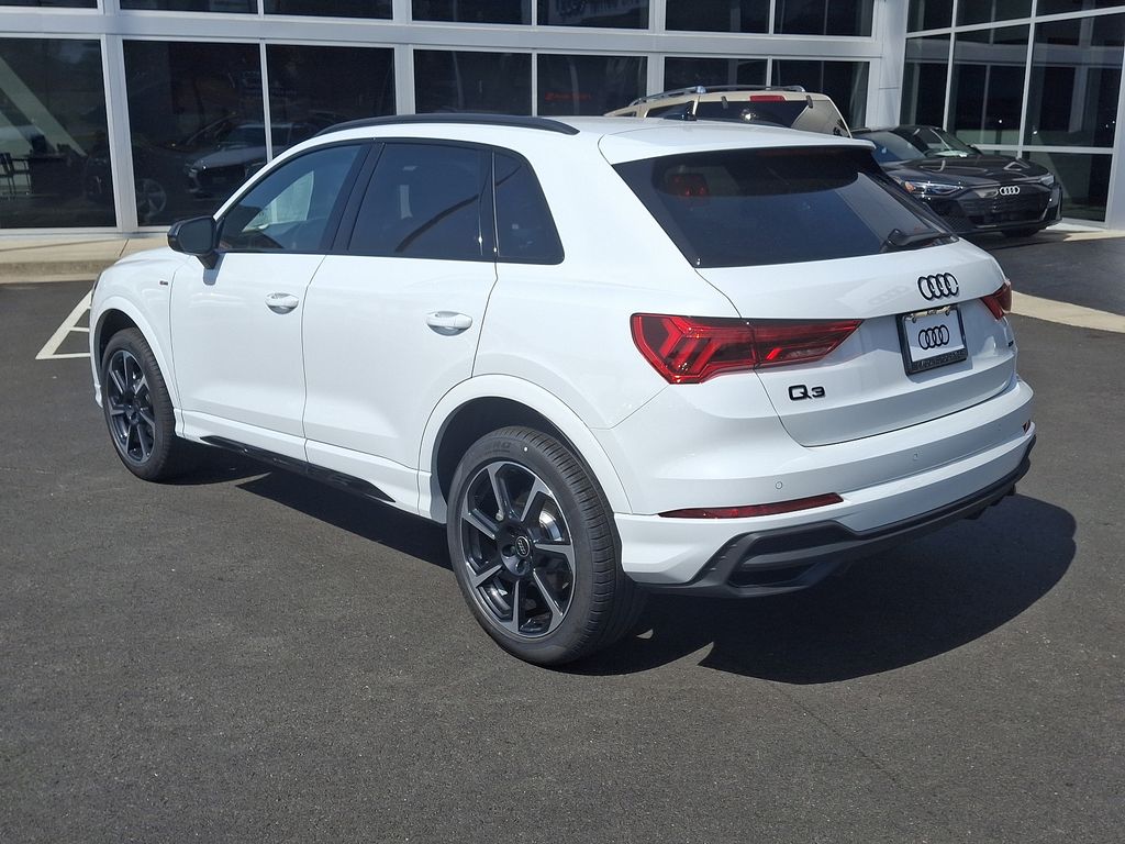 2025 Audi Q3  4