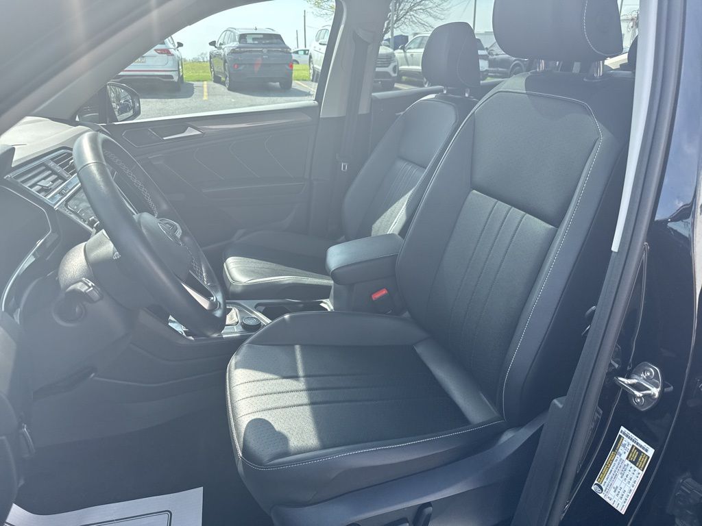 2024 Volkswagen Tiguan 2.0T SE Black at Sutliff Volkswagen