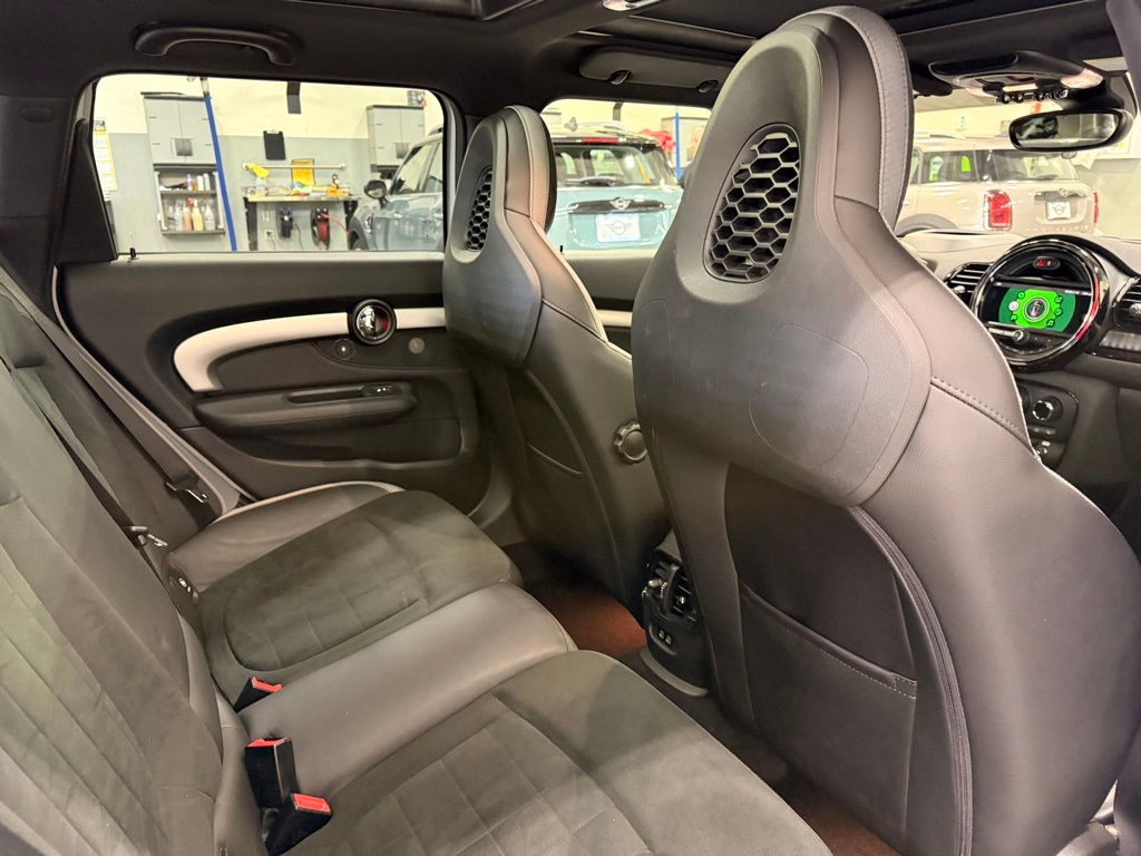Thumbnail: 2020 MINI Cooper Clubman - 27