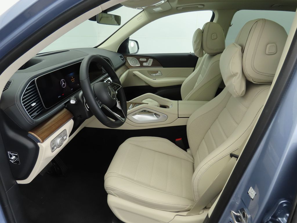 Thumbnail: 2025 Mercedes-Benz GLE - 21