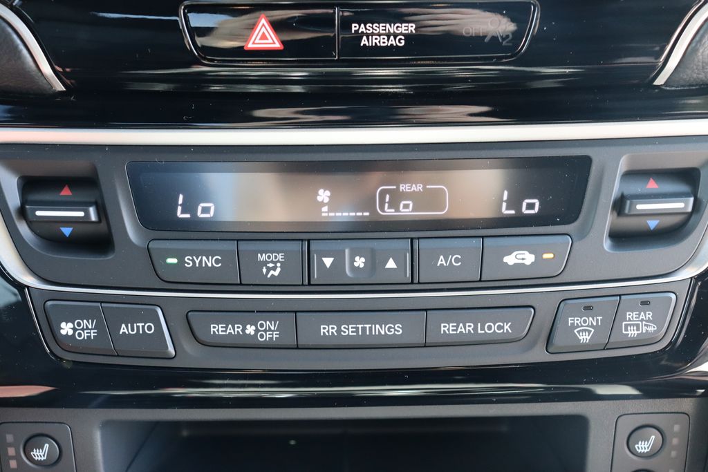 2025 Honda Ridgeline Black Edition 24