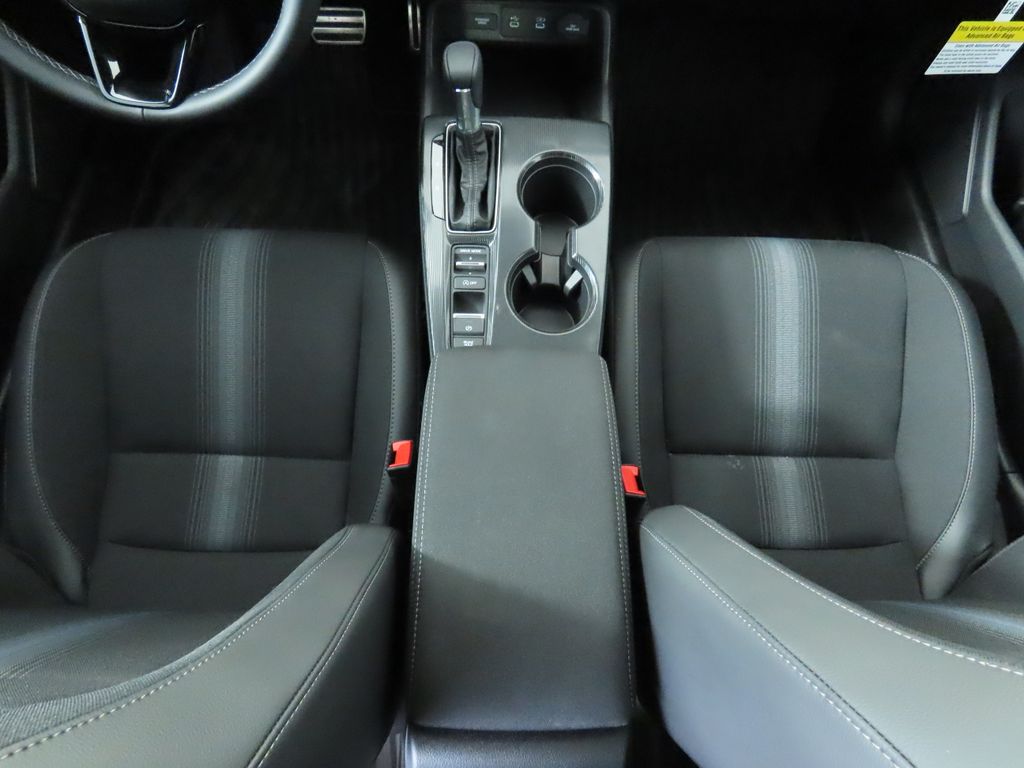 2025 Honda Civic Sport 17