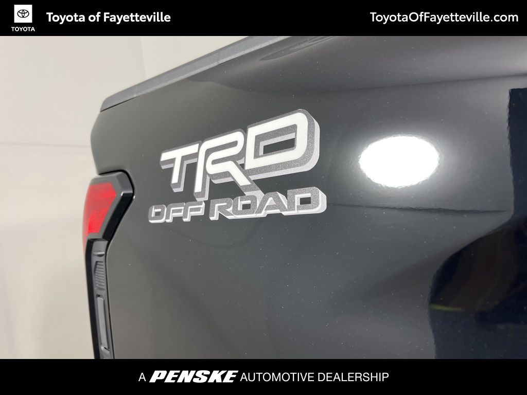 2025 Toyota Tacoma TRD Off-Road 18
