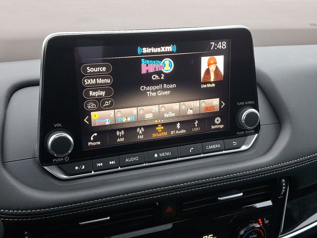 2023 Nissan Rogue SL 18