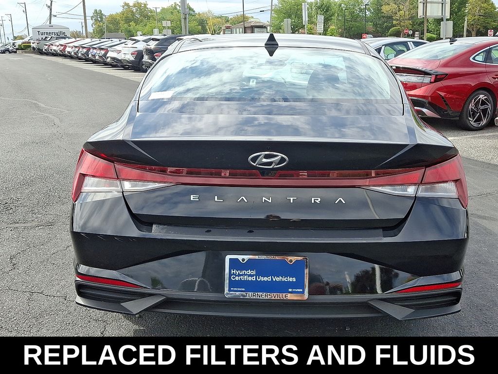 Thumbnail: 2023 Hyundai Elantra - 6