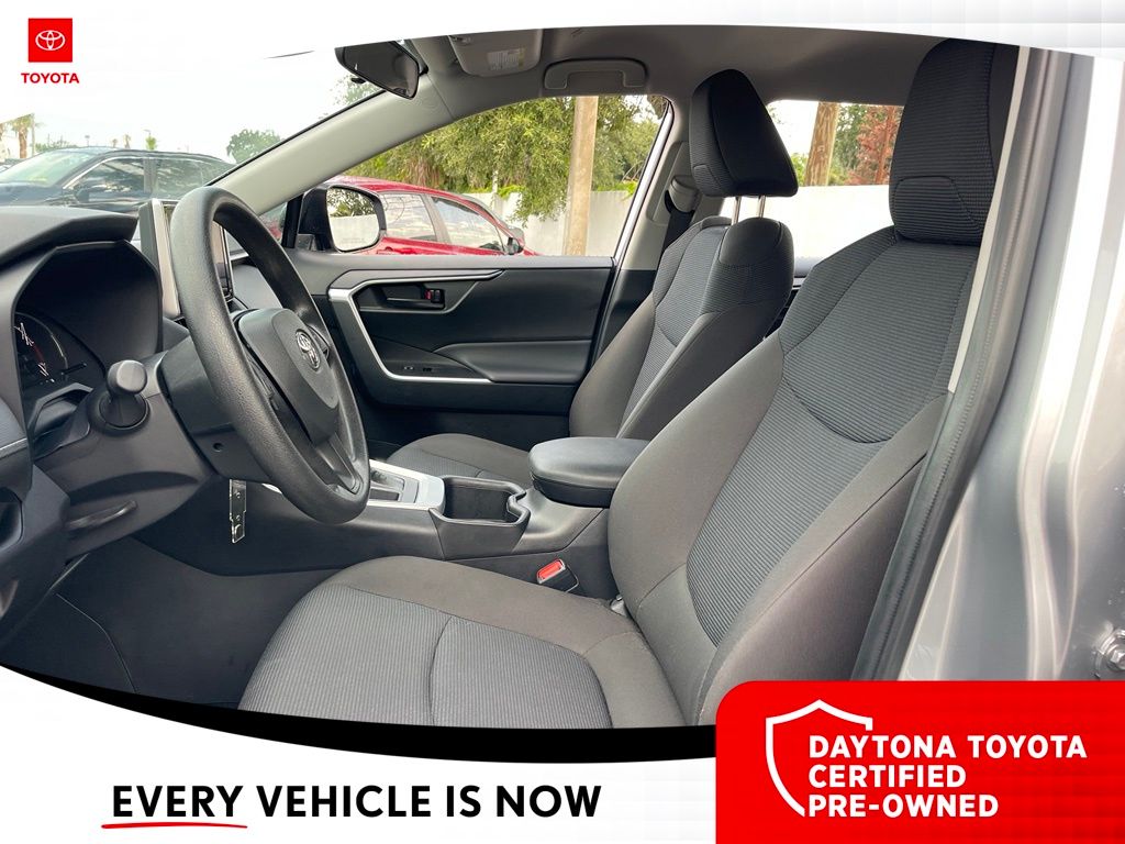 Used 2025 Toyota RAV4 SUV