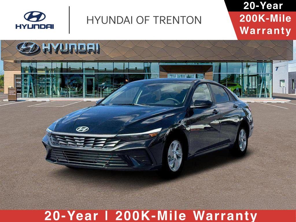 Abyss Black 2026 Hyundai Elantra SE FWD Sedan Front-Wheel Drive Continuously Variable Transmission