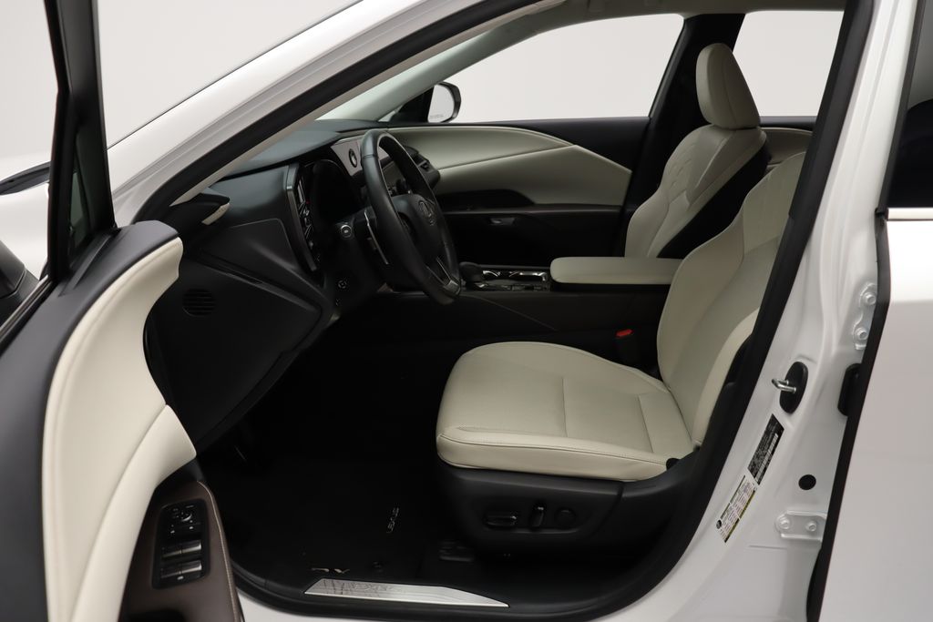 Thumbnail: 2023 Lexus RX - 14