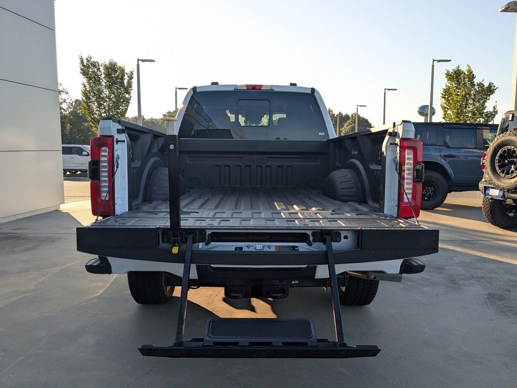 2025 Ford F-250 LARIAT