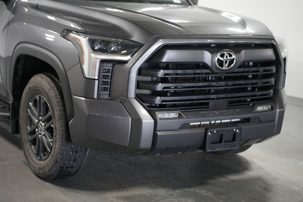 Thumbnail: 2024 Toyota Tundra - 4